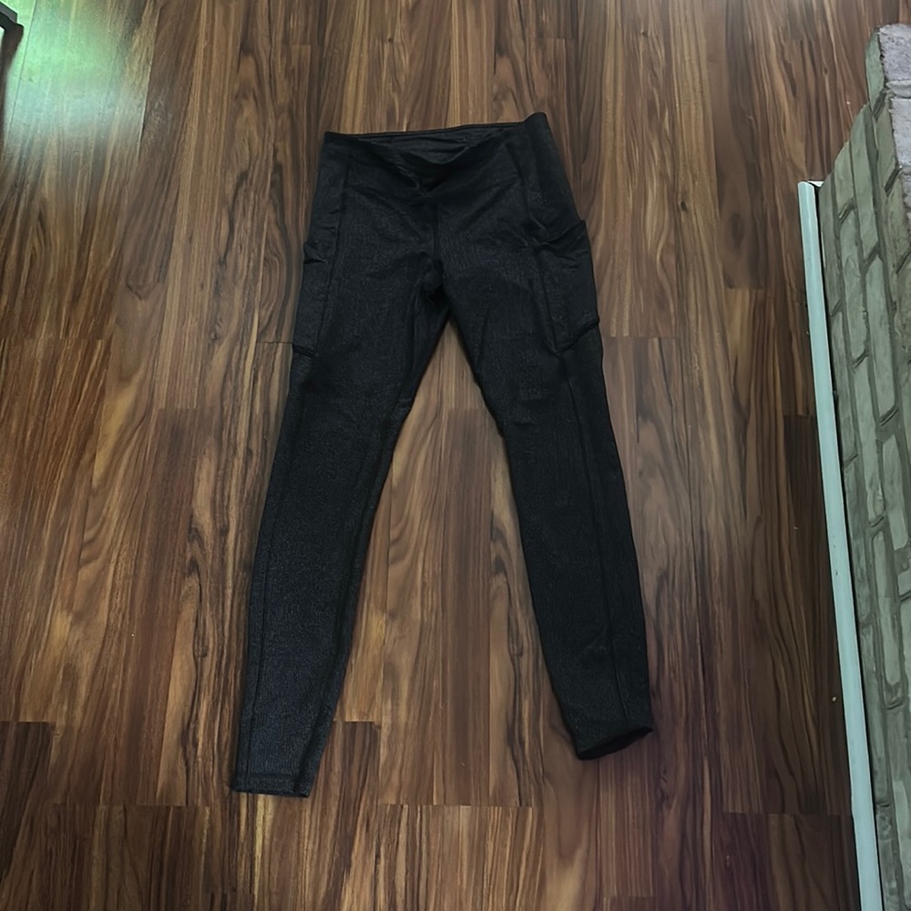 Lululemon speed up tight 28” inseam